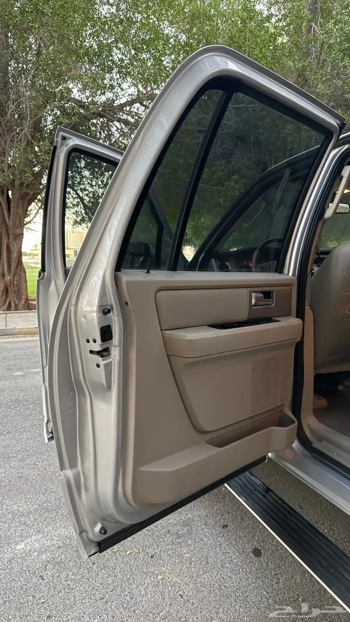 فورد اكسبدشن-2014-لمتدد فل كامل- دبل-(( مخزن ))-شبه وكالة 56