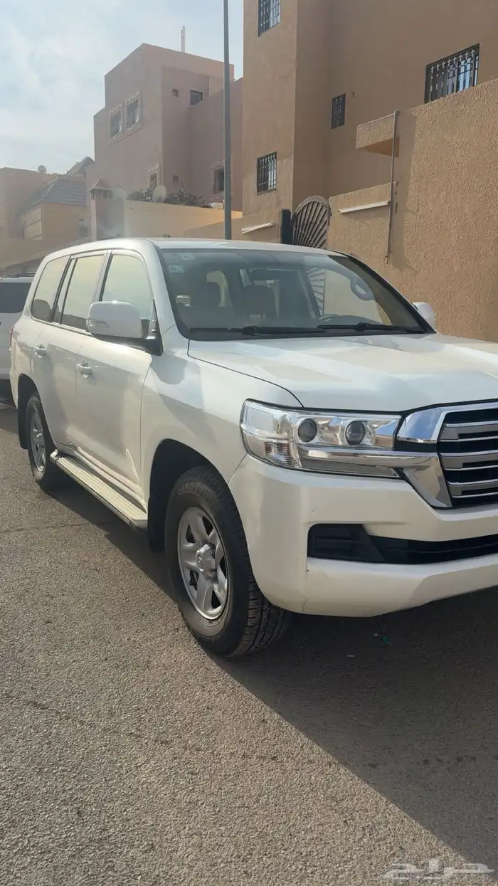 لاندكروزر 2018 V6 2