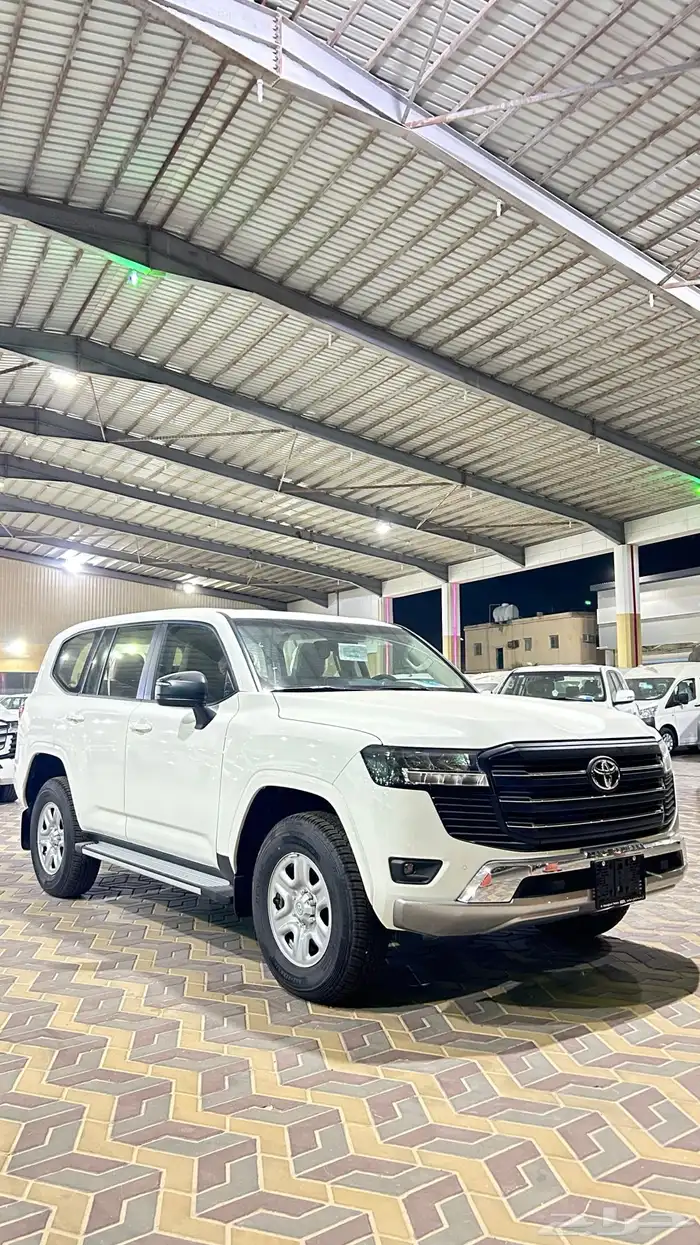 تويوتا لاندكروزر 2025 هدد تنفس طبيعي أقل سعر 2