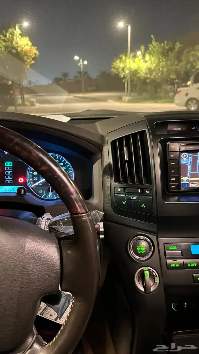 لاندكروزر ((مخزن بحالة الوكاله)) 31