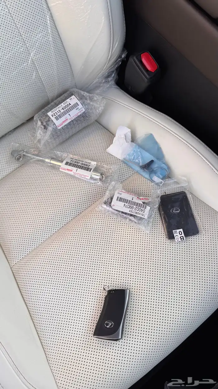 جيب لكزس 2023 26