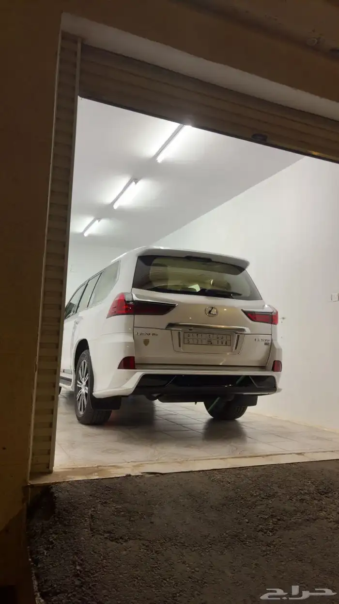 لكزس 2021 فل كامل عبداللطيف جميل 1