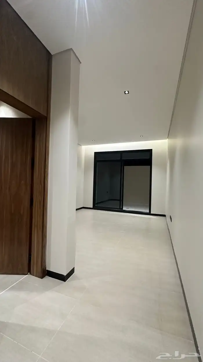 للبيع فيلا حي اشبيلية 29