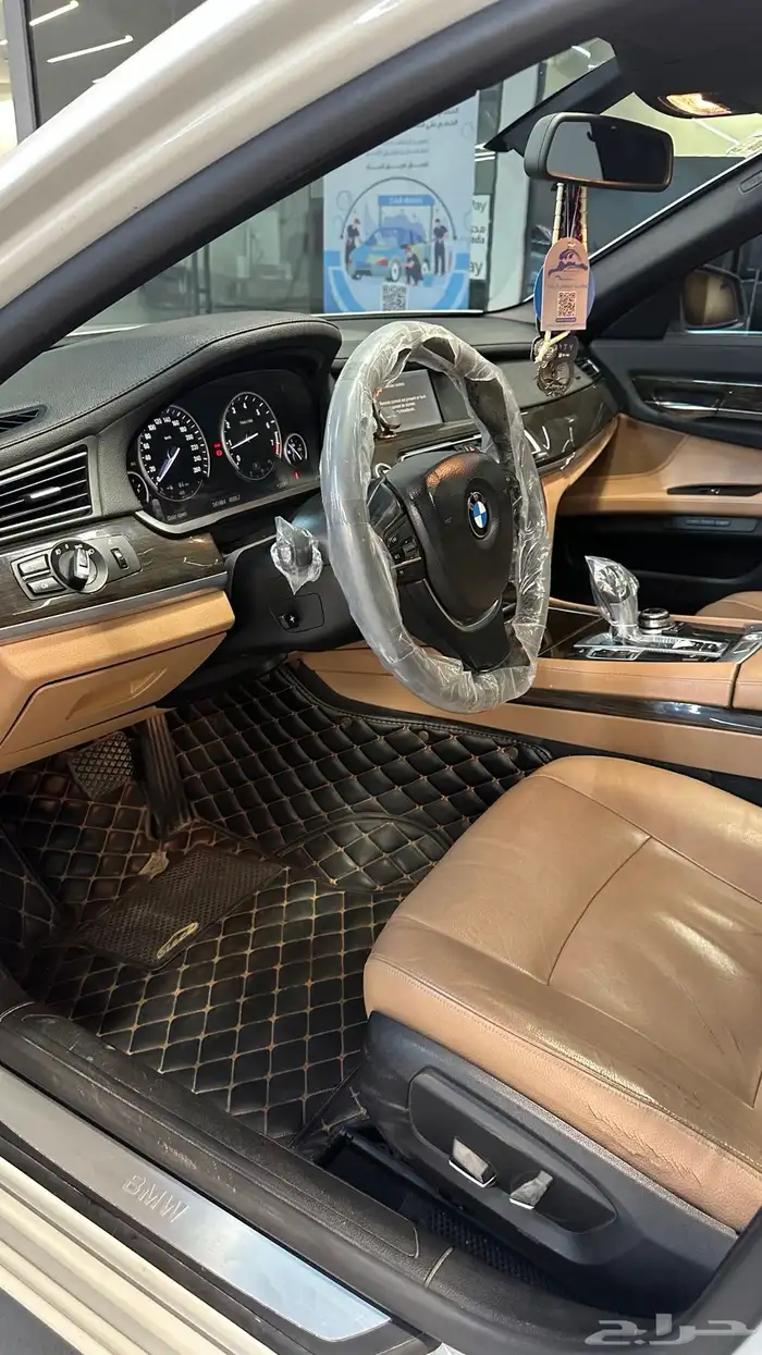 بي ام الفئة السابعة 2014 18