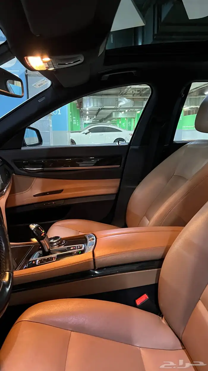 BMW 730il - 2015 ممشى (187الف) نظيف جدا للمستخدم 20