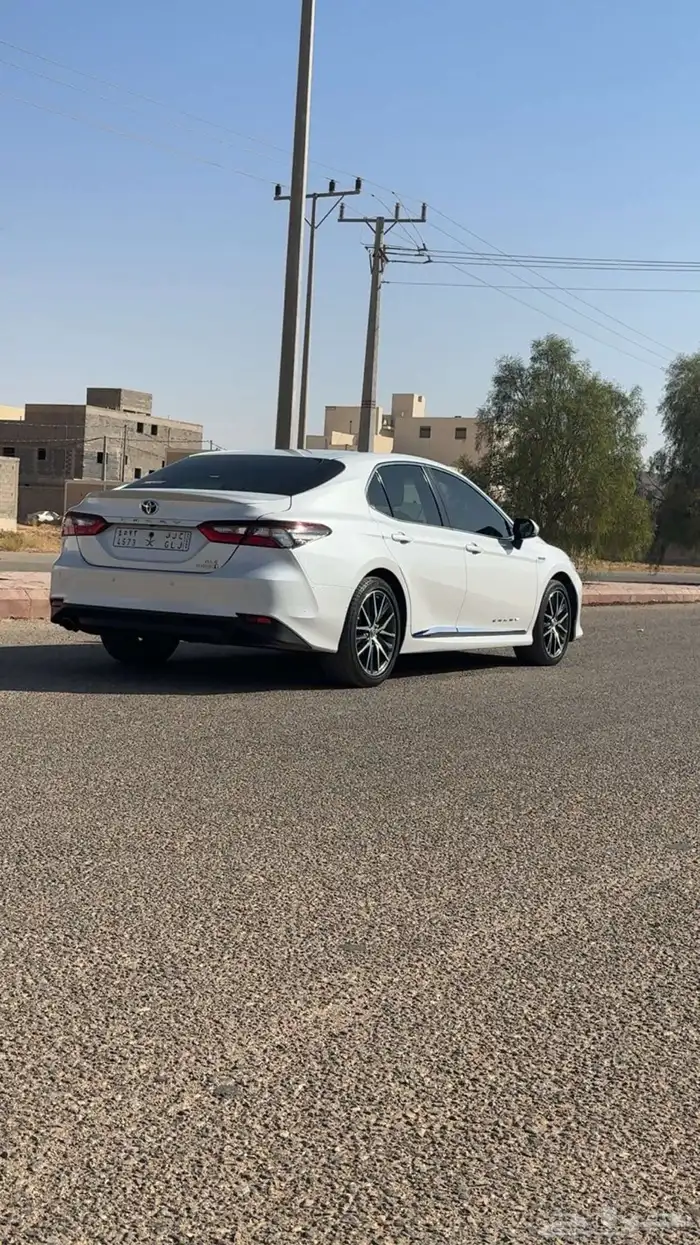 كامري فل كامل هايبرد للبيع 10