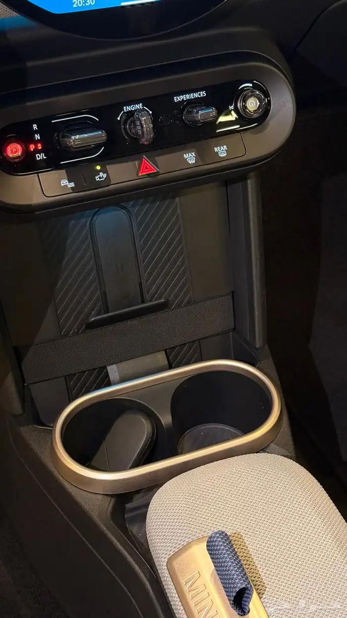 ميني كوبر اس 2025 مستخدم 10