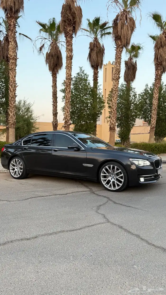 بي ام دبليو 730 مديل 2014 11