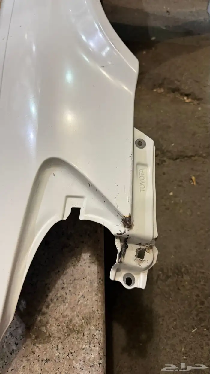 رفارف كامري 2002 ابيض بلد 3