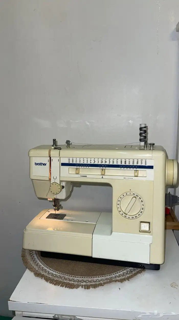 ماكينة خياطه شبه جديد 3