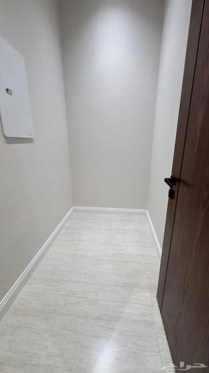 للبيع شقق ارضيه مداخل مستقله وعلوى مع سطح المحاله ابها 28