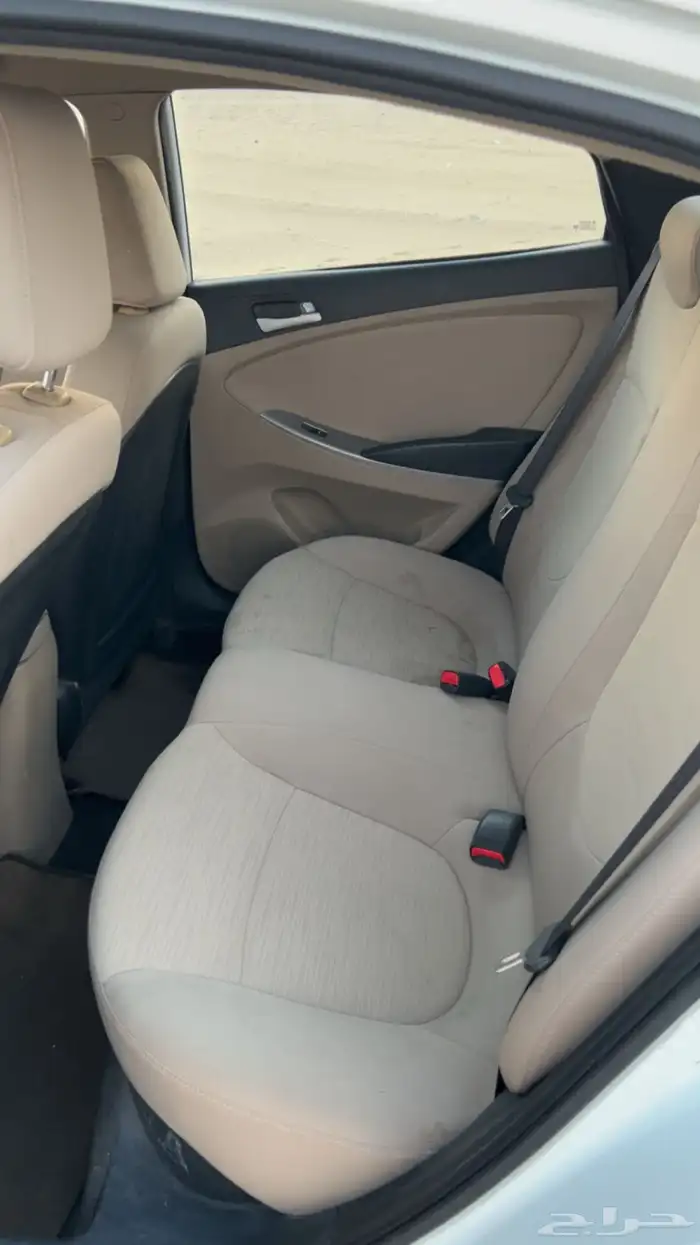 للبيع اكسنت 2015 12