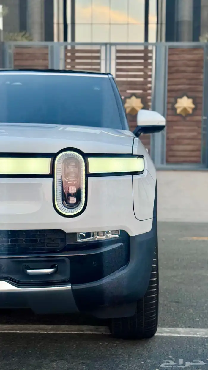 ريفيان R1S 2023 للبيع 7