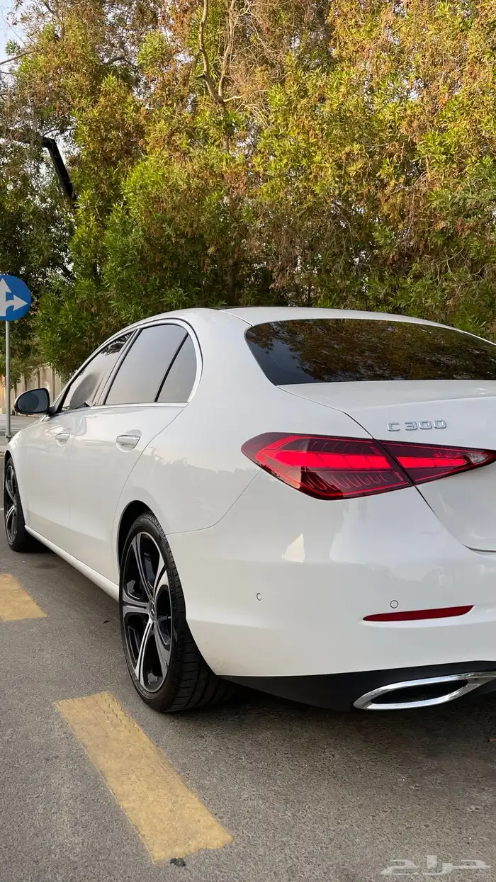 مرسيدس C300 2024 عداد 11 الف km ضمان الجفالي إلى 2026 10