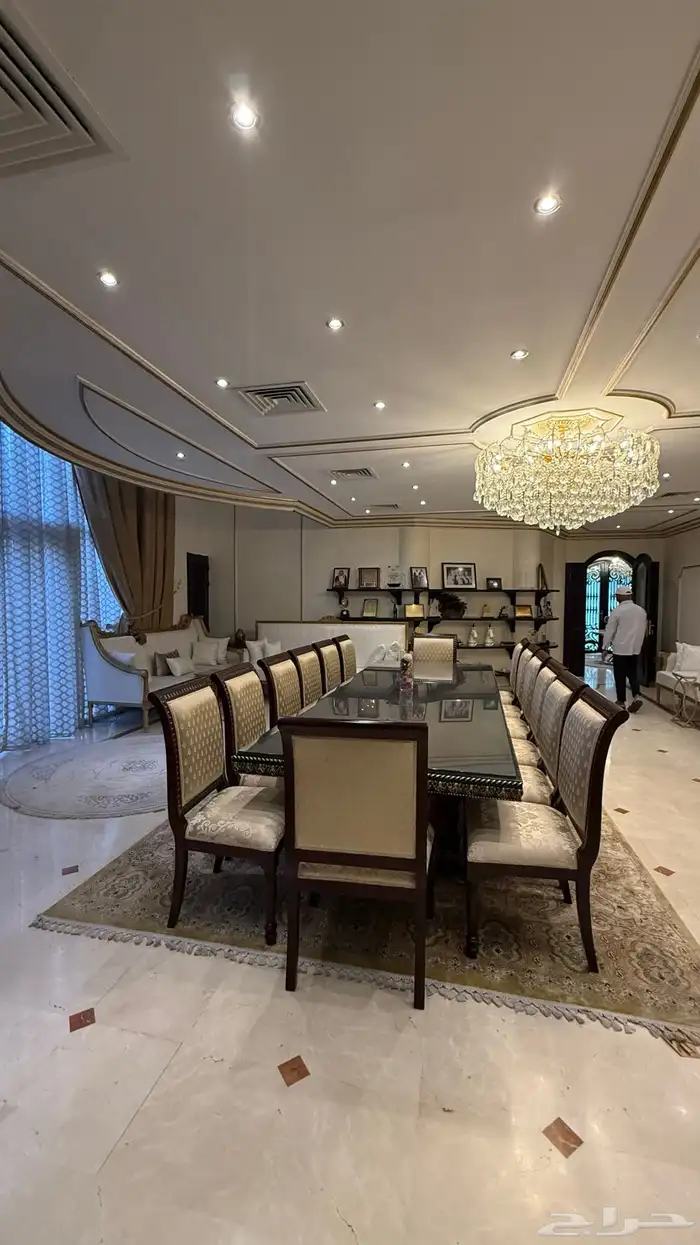 قصر للبيع 31