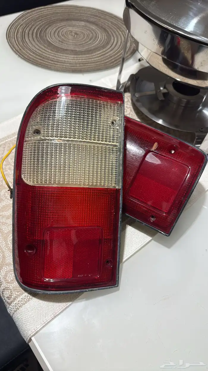 للبيع سطبات يابانيه 2002 - 2005 وكاله 1