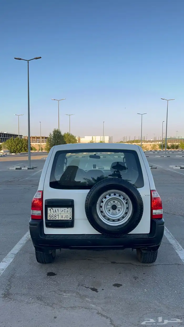 باجيرو 2003 حكومي ماشي 60 الف فقط 6