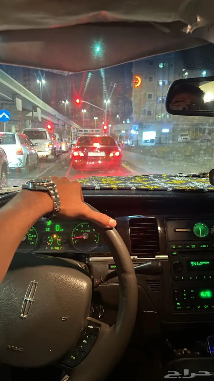 لنكولن تاون كار 2006 سقنتشر 6