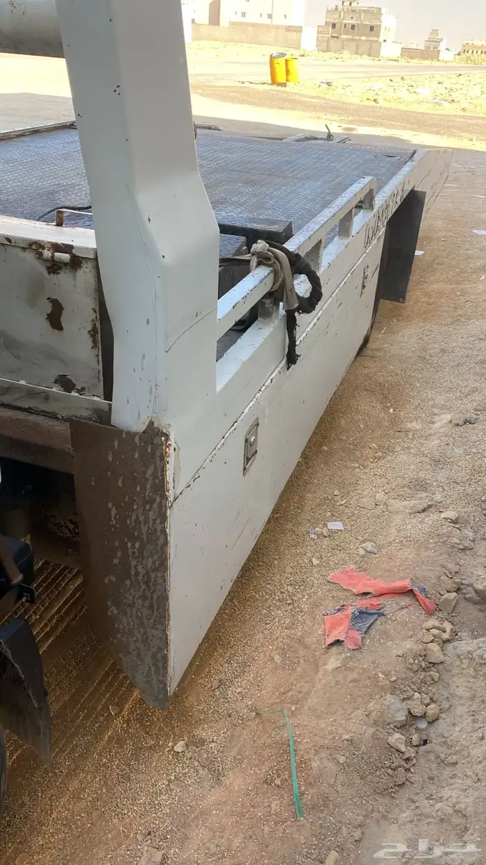 شد سطحه البيع تفصال حايل وعليها ديننو تايون حقباني 0