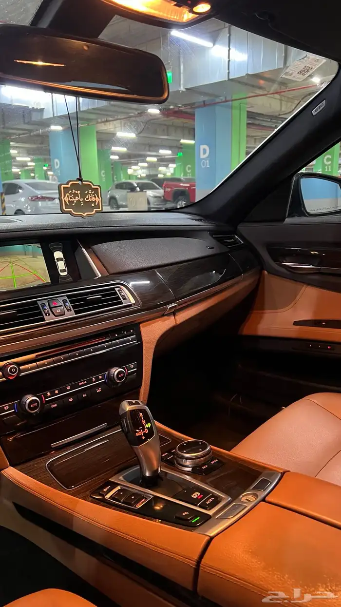 BMW 730il - 2015 ممشى (187الف) نظيف جدا للمستخدم 17