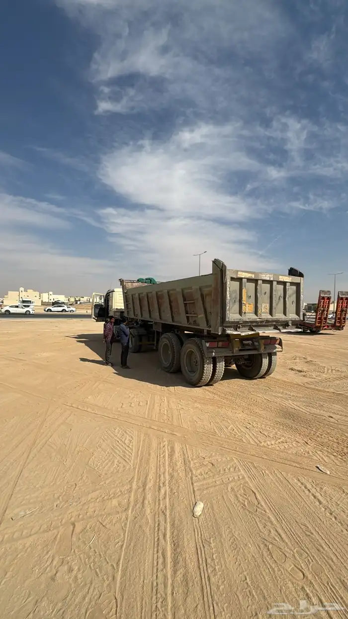 تريله مرسيدس مع الصندوق للبيع 2001 1