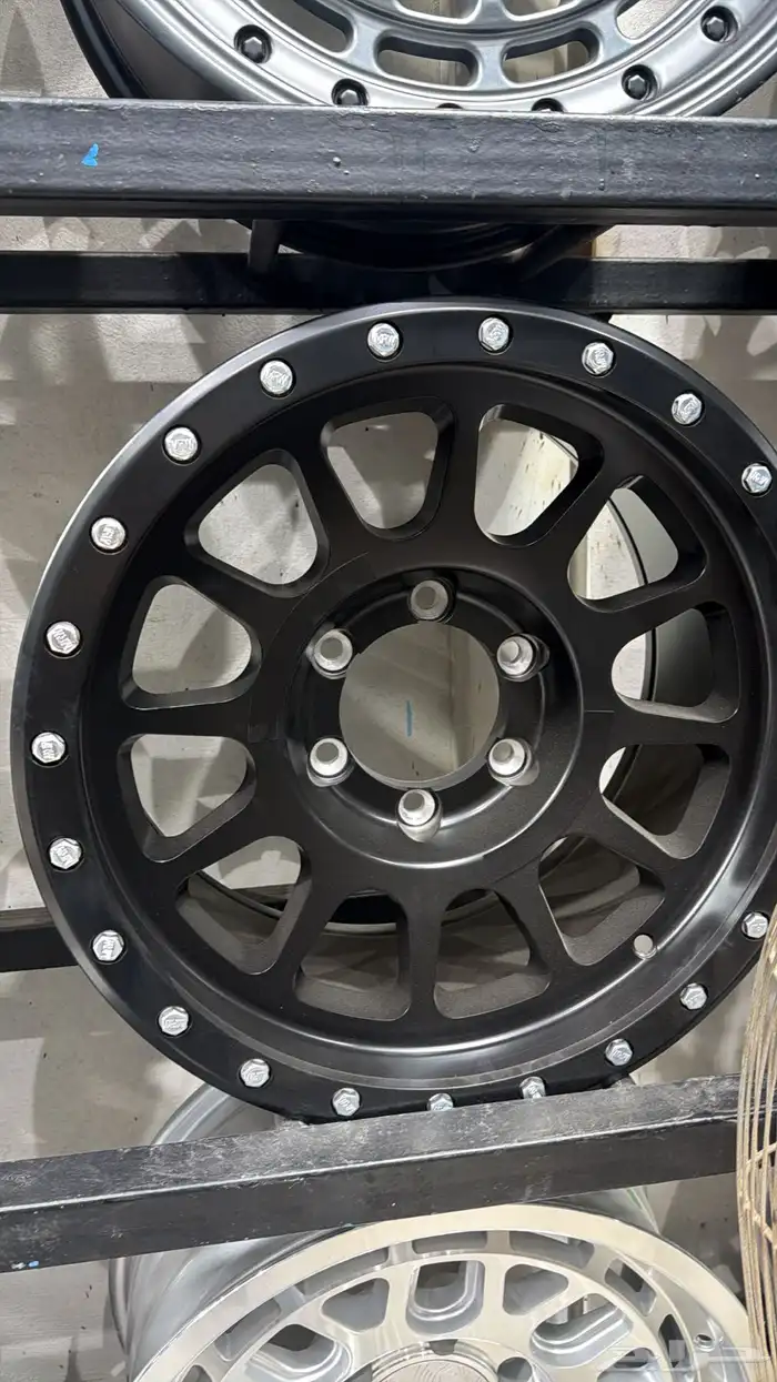 جنوط افرود فور باي فور بأشكال متميزة 4