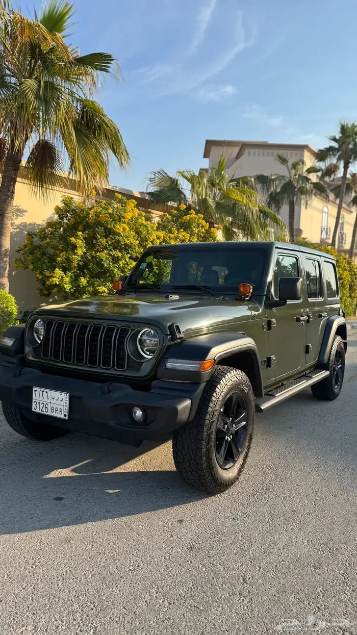 للبيع رانجلر 2021 V6 زيتي بحالة الوكالة 2