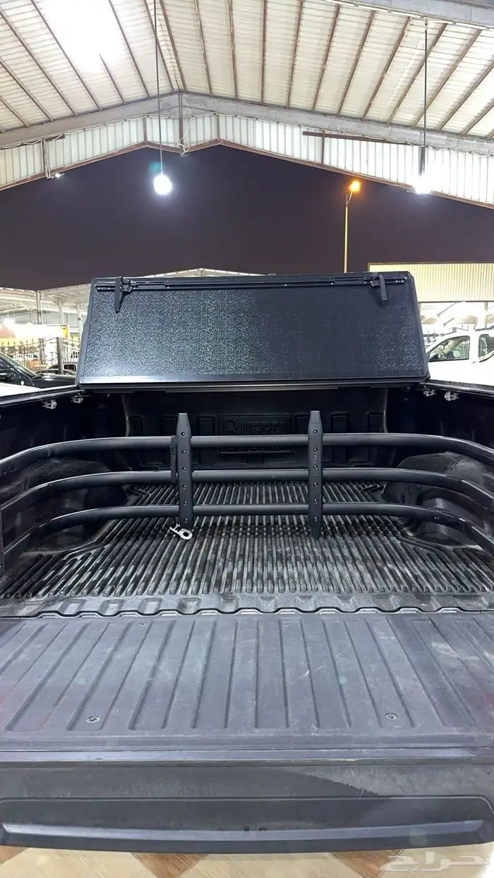 شيفروليه سلفرادو RST مخزن 2021 17