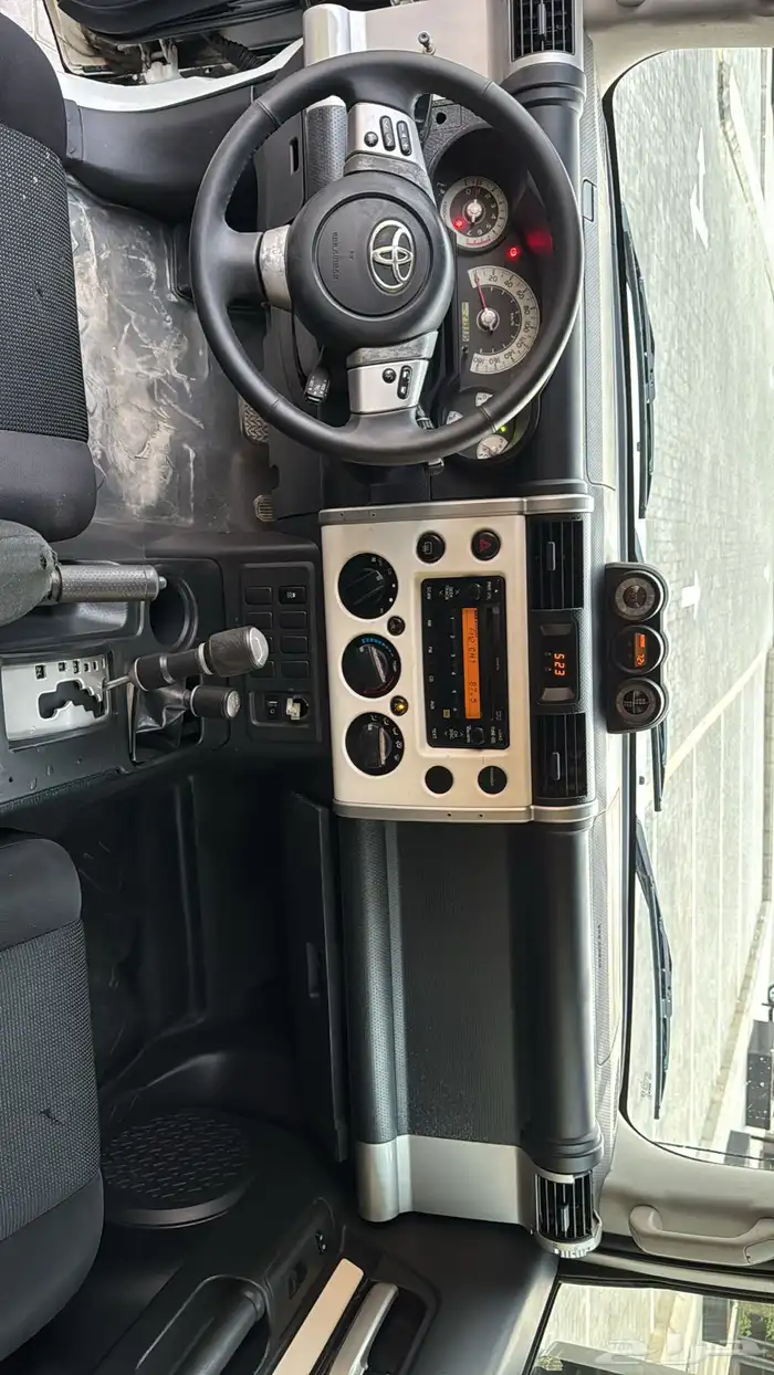 للبيع افجي 2013فل كامل عداد قليل نضيف جدا 11