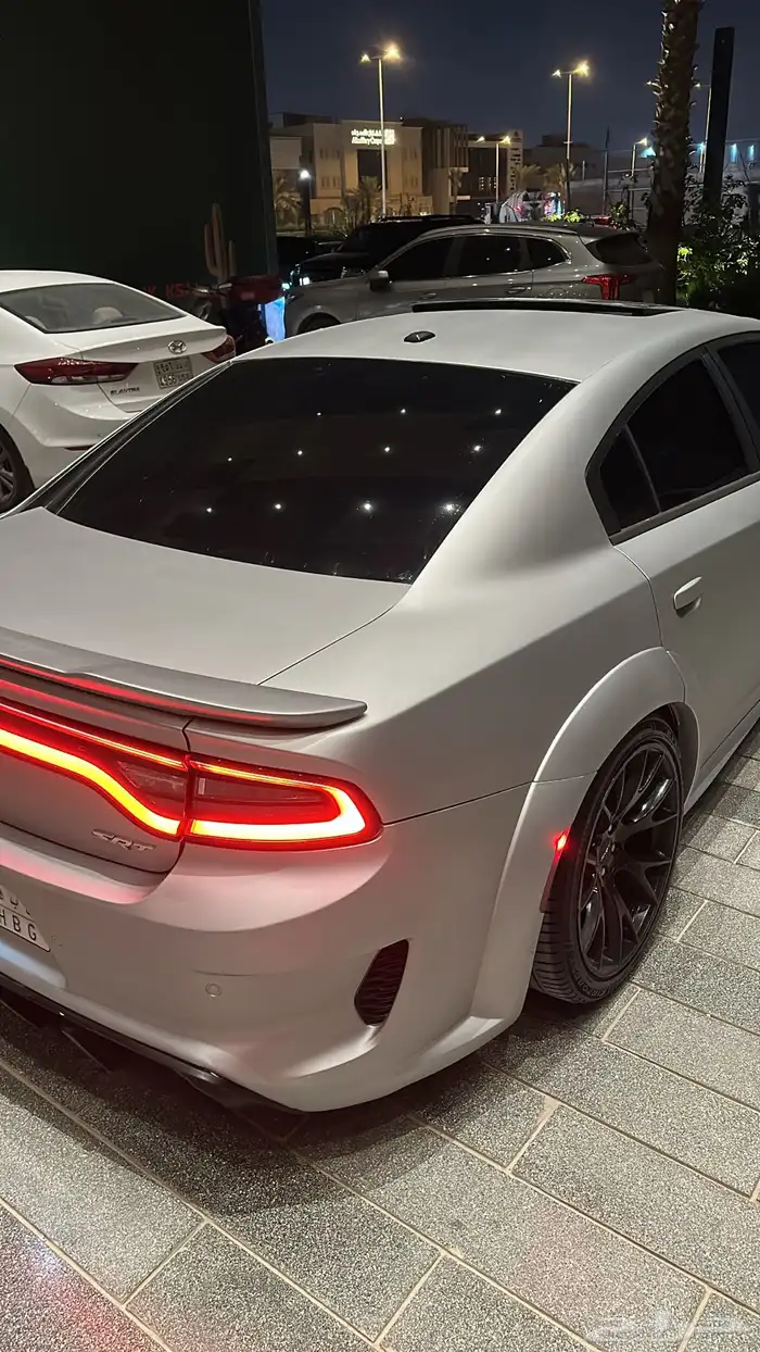 دوج تشارجر وايد بدي 2016 3