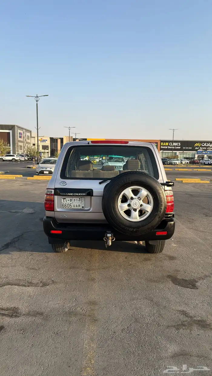 للبيع لاند 2002 GXR 7