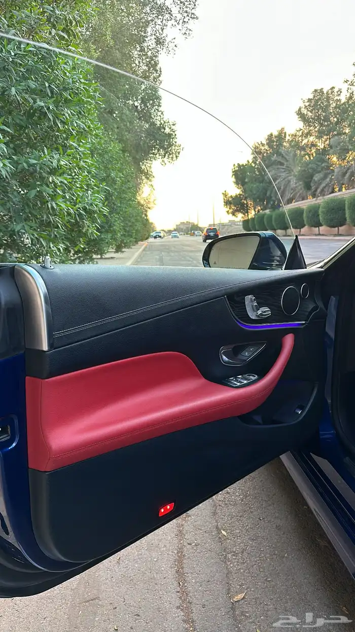 مرسيدس E200 2020 30