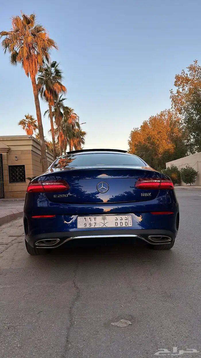 مرسيدس E200 2020 7