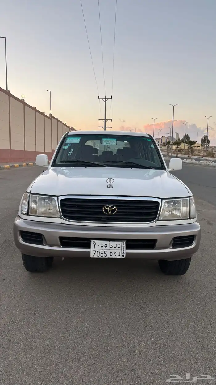 لاند كروزر صالون 7