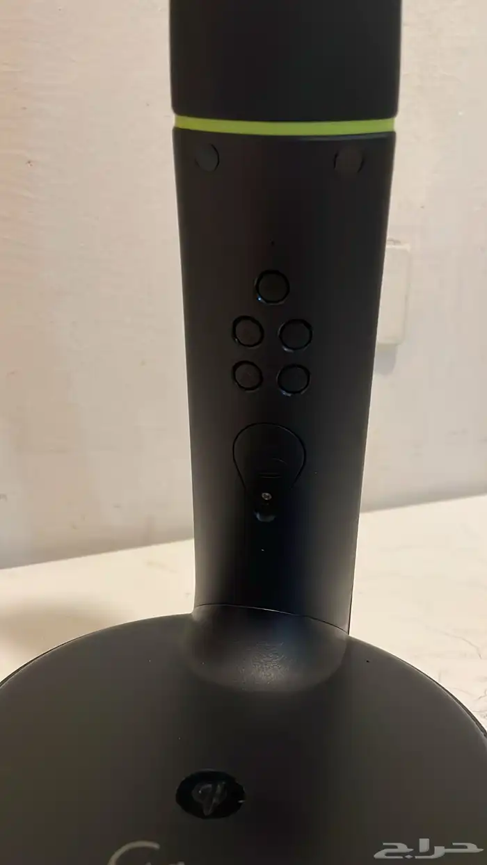 اباجورة وشاحن goui 3