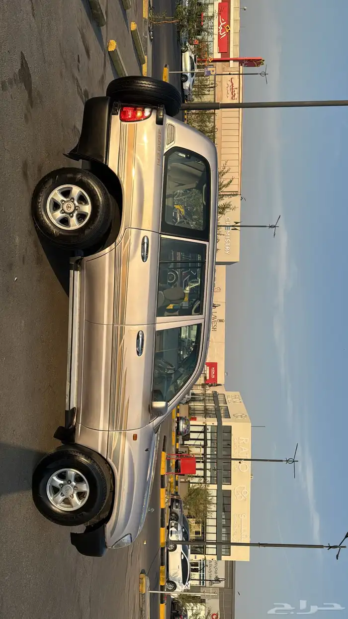 للبيع لاند 2002 GXR 5