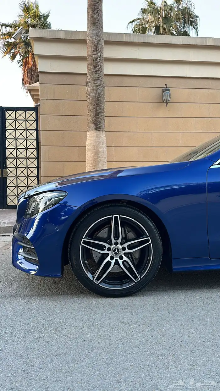 مرسيدس E200 2020 20