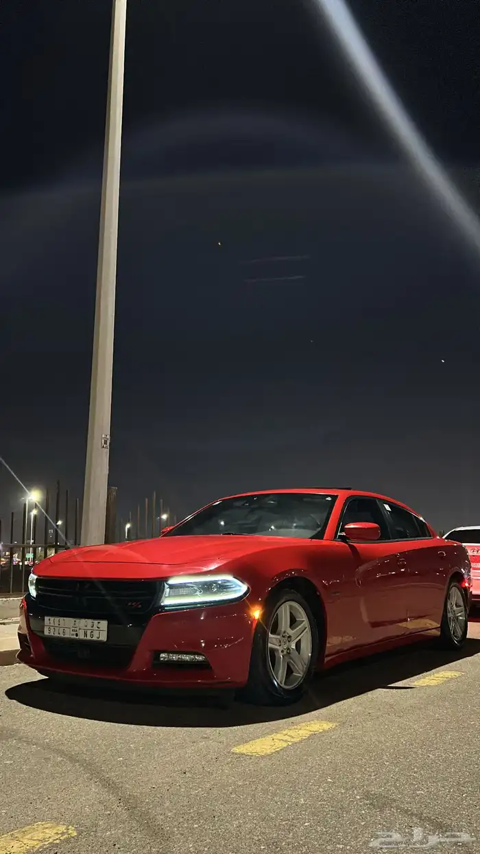 دودج تشارجر RT نظيف 3