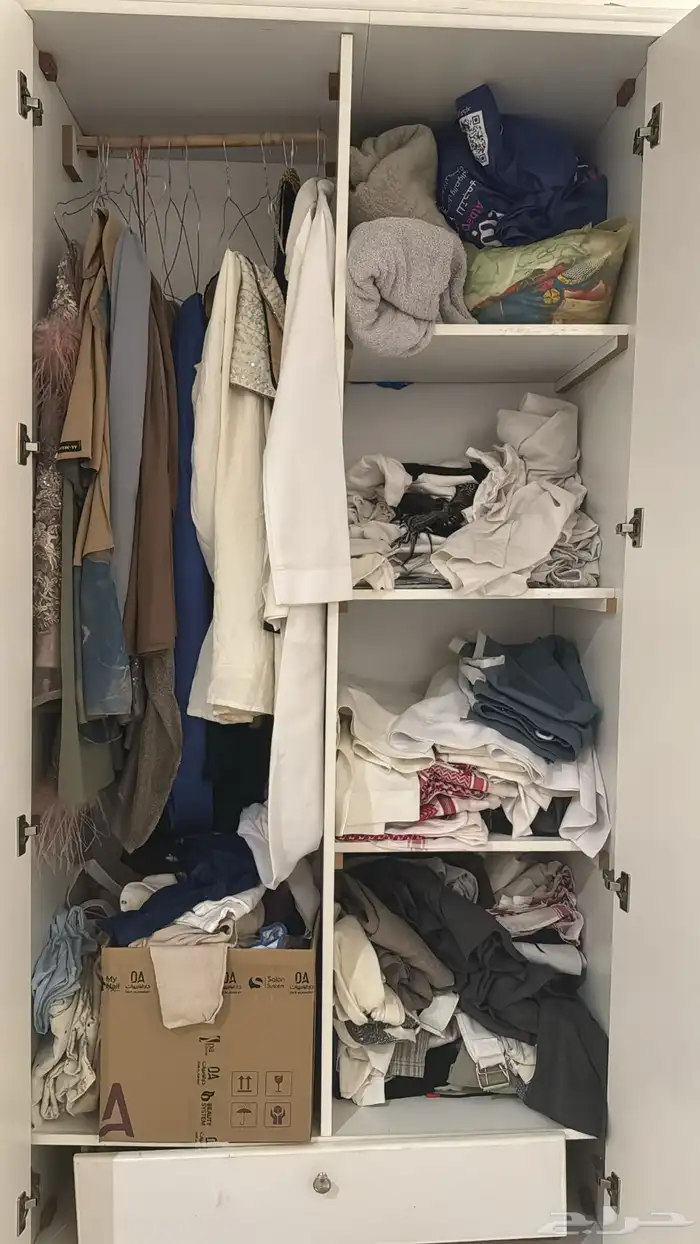 دولاب ملابس 1