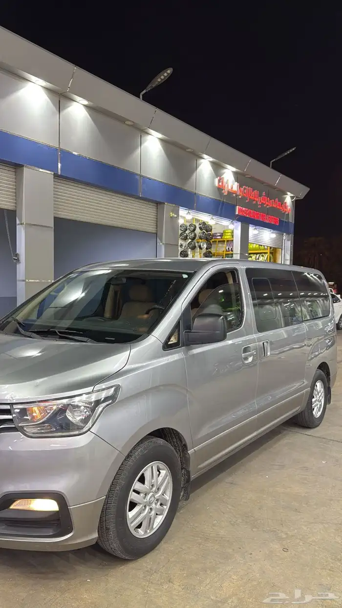 هيونداي H1 مستعمل للبيع 6