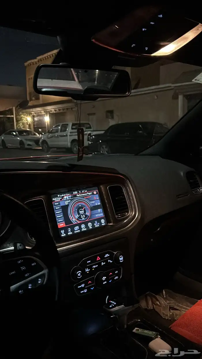 دودج تشارجر RT نظيف 6