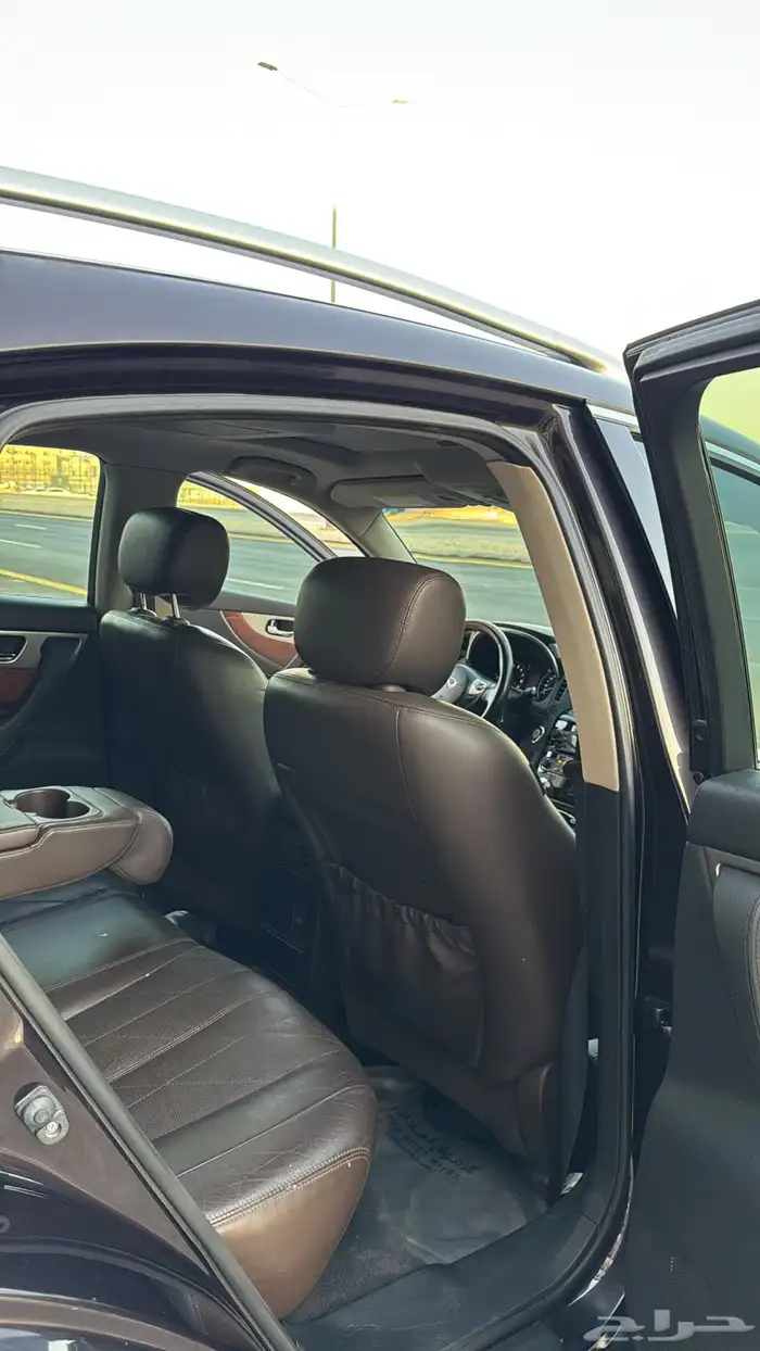 جيب انفنتي QX70 15