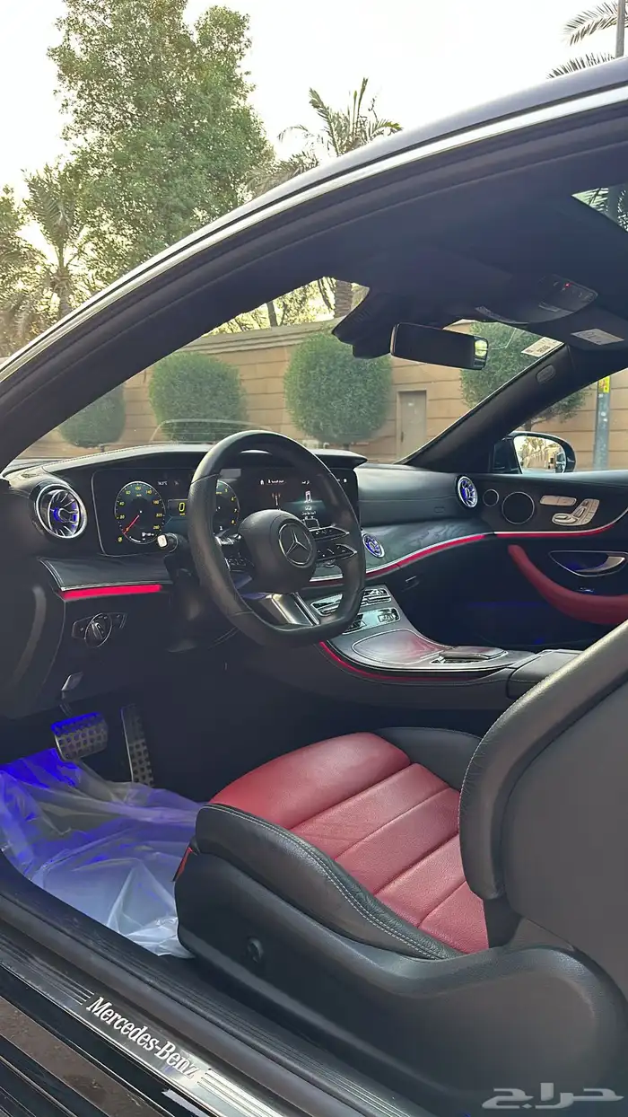 مرسيدس E200 2021 33