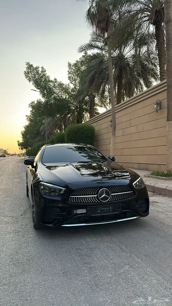 مرسيدس E200 2021 4