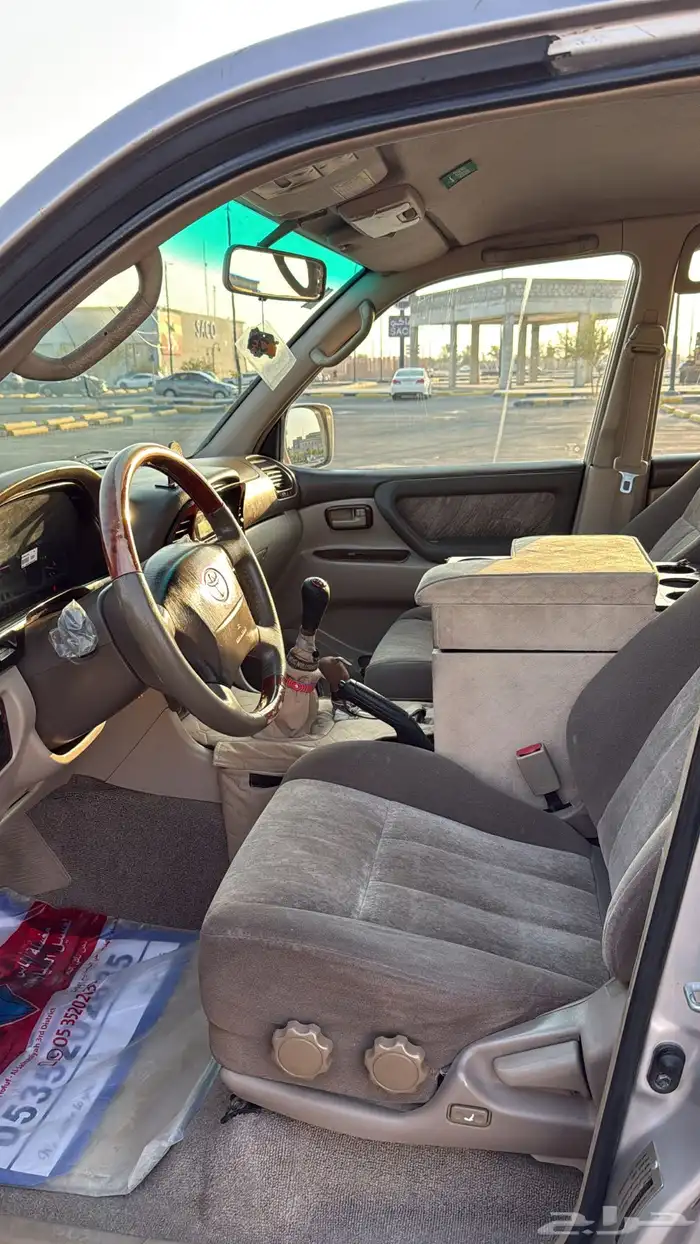 للبيع لاند 2002 GXR 9