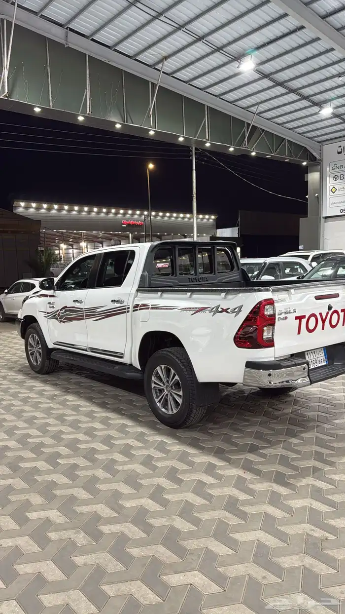 تويوتا هايلوكس 2024 ديزل 2