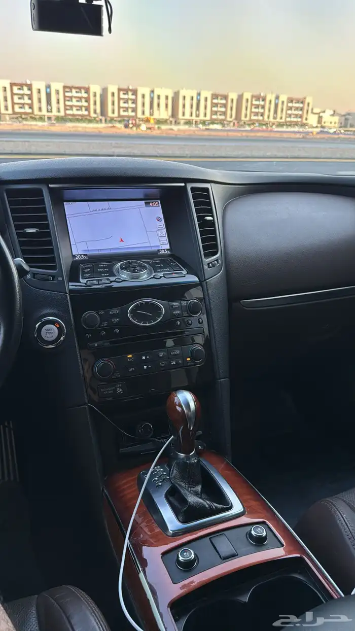 جيب انفنتي QX70 11