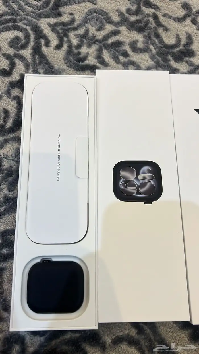 ساعة آبل آخر إصدار 11 ألمنيوم لماع مقاس 46  حزام اسود 0