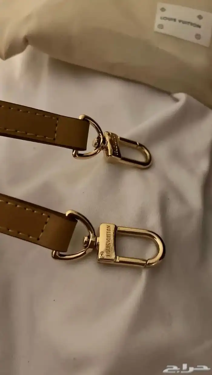 شنطة ال في لوي فيتون الما 3