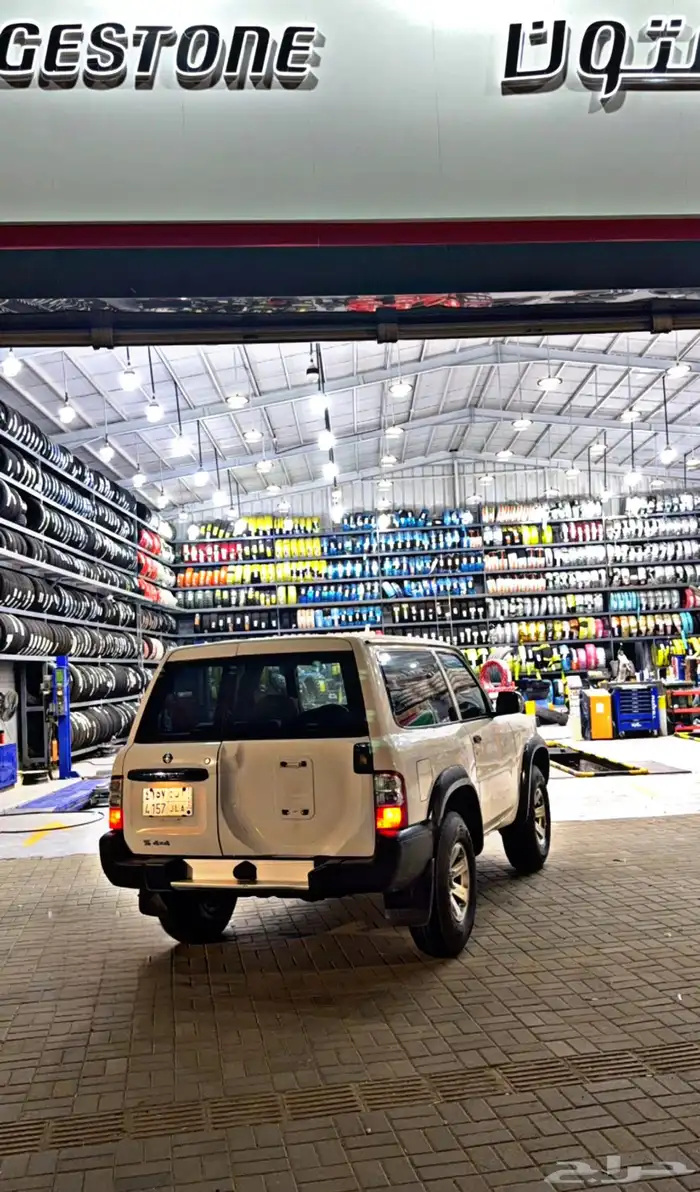 جيب بترول سفاري ربع الموديل 2002 3